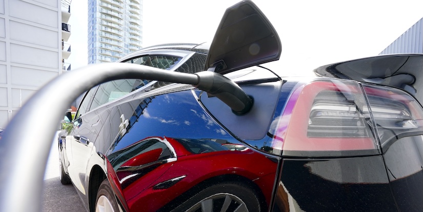 Feds move to repeal EV sales mandate without new stringent emission rules in place