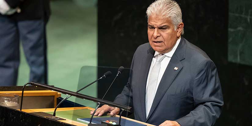 Panama president says US Embassy threatened to cancel visas over ties to China
