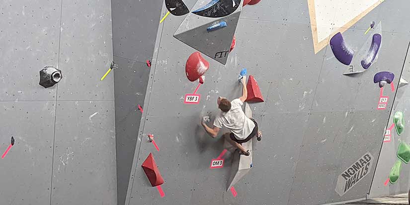 Oval hosting climbing competition