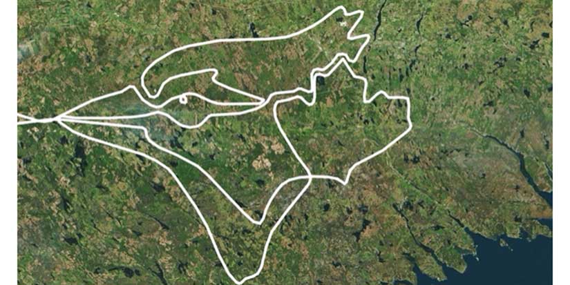 'A lot of twists and turns': Halifax pilot draws Blue Jays logo in the sky
