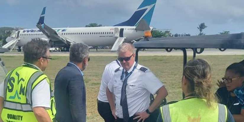 'Something ain't right': Streamer captures WestJet plane hard landing in St. Maarten