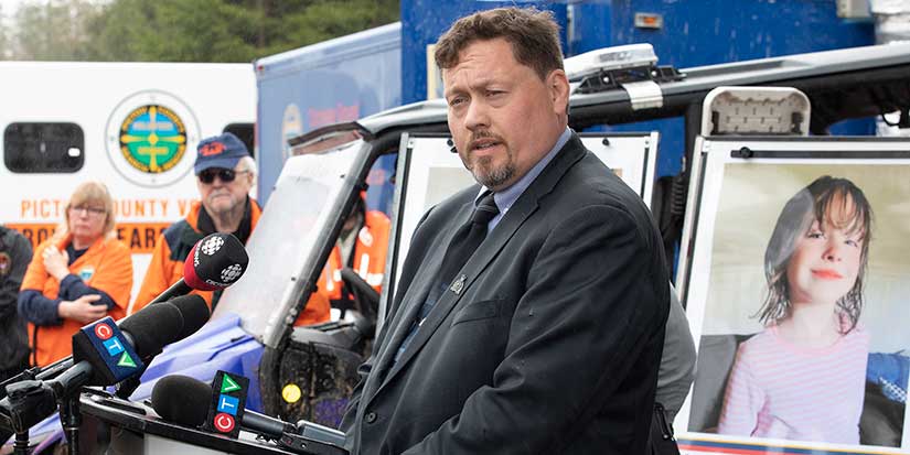 Cadaver dogs fail to find remains in search for two missing Nova Scotia children