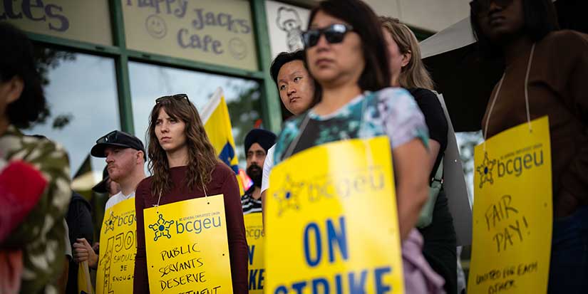 B.C.'s public service workers escalate strike to correctional facilities
