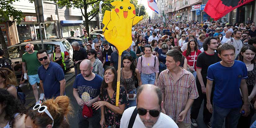Thousands rally in Serbia and accuse police of brutality at anti-government demonstrations