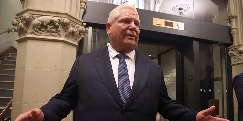 Ford says federal, provincial public servants should work in the office 5 days a week
