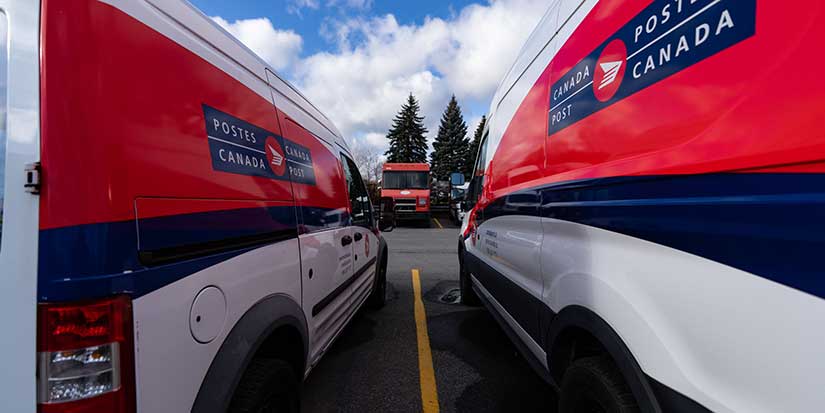 Canada Post union to lift overtime ban, stop delivering flyers
