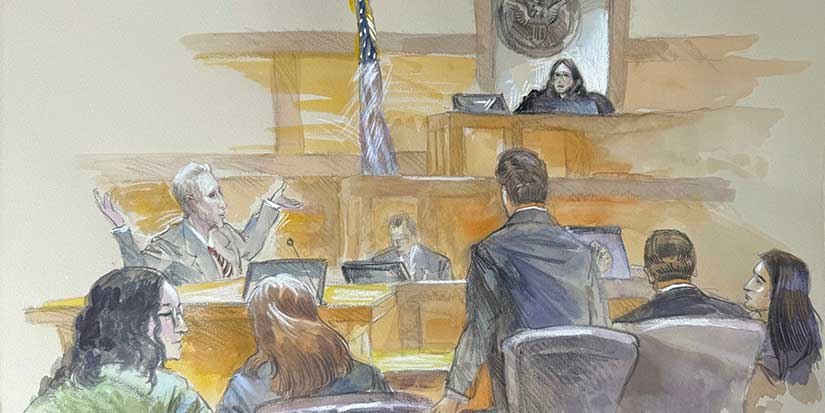 Man accused of trying to assassinate Trump apologizes to potential jurors
