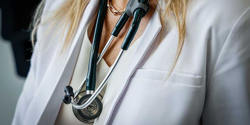 Medical associations 'relieved' as school accreditation splits from U.S.