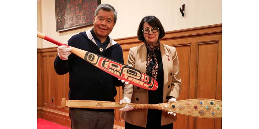 Canoe paddles installed at Government House