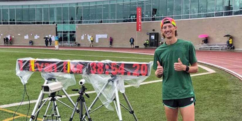 Dunfee shatters national record